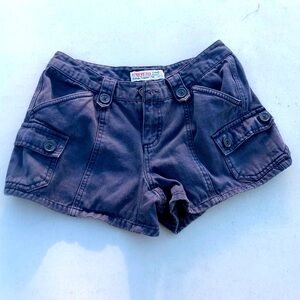 Aeropostale Shorts Womens Cargo Mid Rise Sz. 1/2